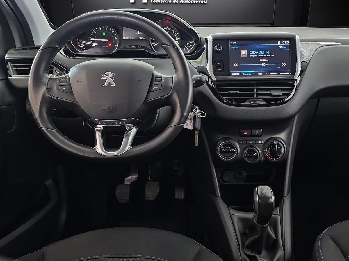 peugeot-208-2018-gasolina-1199cc