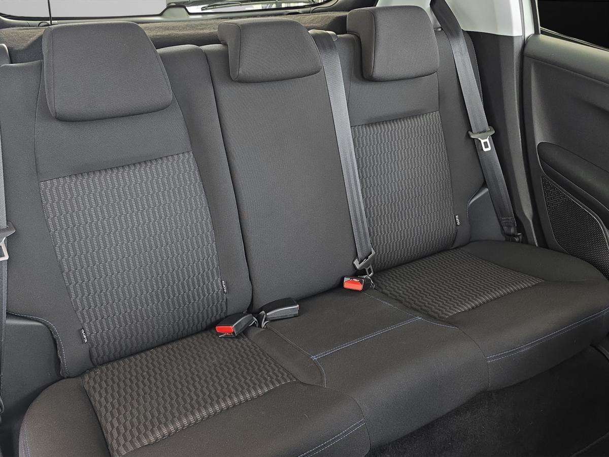 peugeot-208-2018-gasolina-1199cc