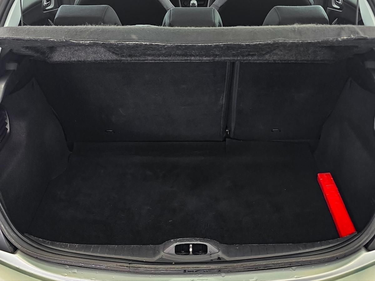 peugeot-208-2018-gasolina-1199cc