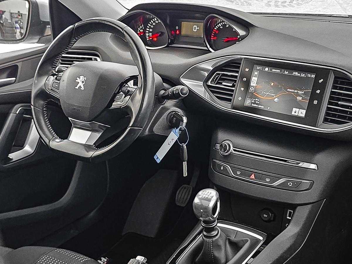 peugeot-308-sw-2015-diesel-1560cc