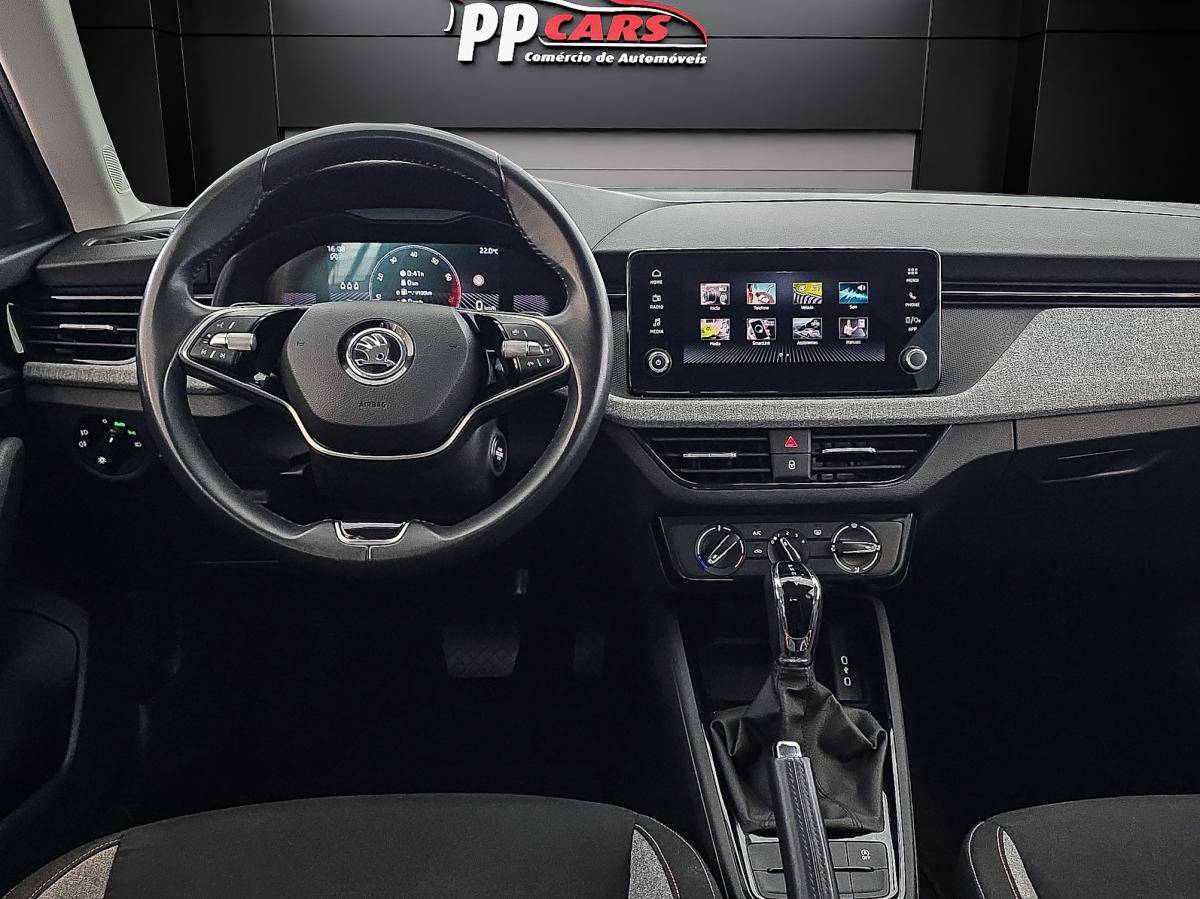 skoda-kamiq-2024-gasolina-999cc