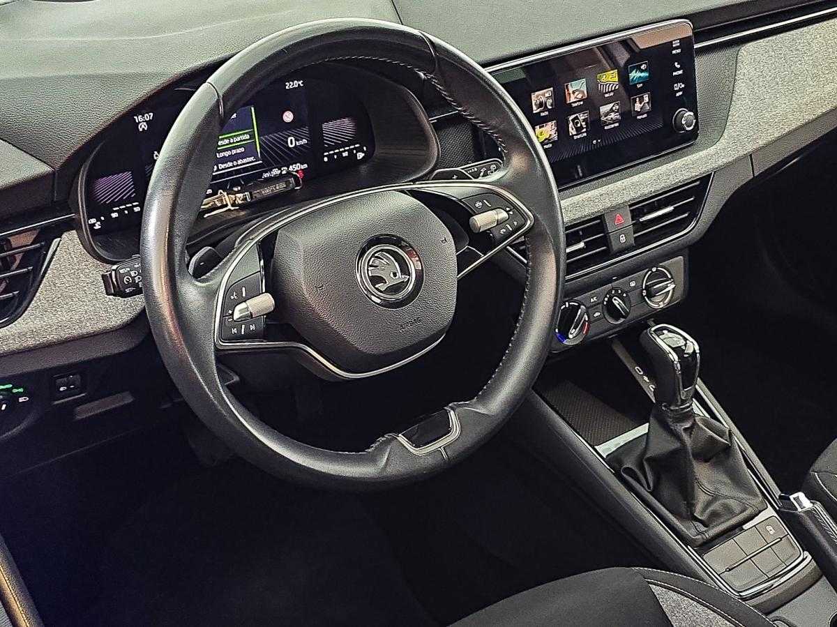 skoda-kamiq-2024-gasolina-999cc