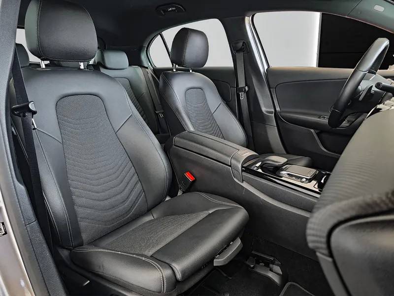 mercedes-benz-classe-a-2021-hibrido-a-gasolina-1332cc
