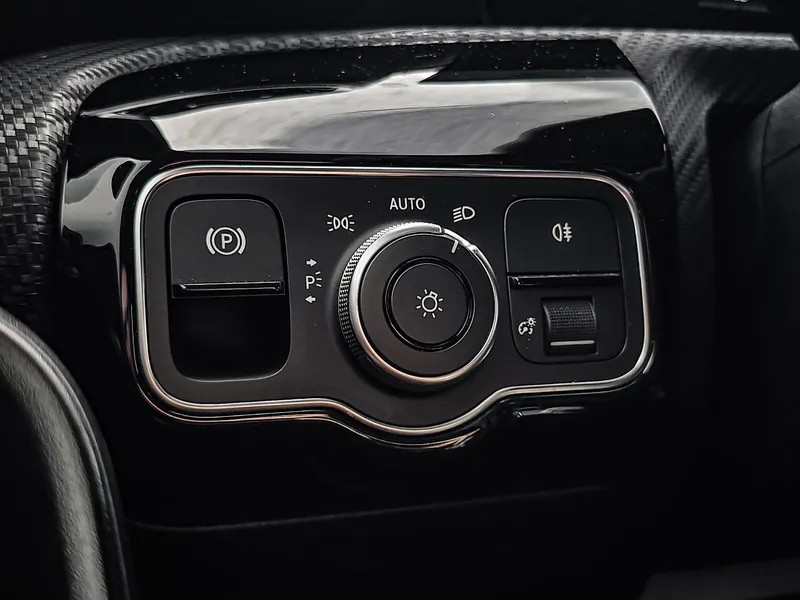 mercedes-benz-classe-a-2021-hibrido-a-gasolina-1332cc
