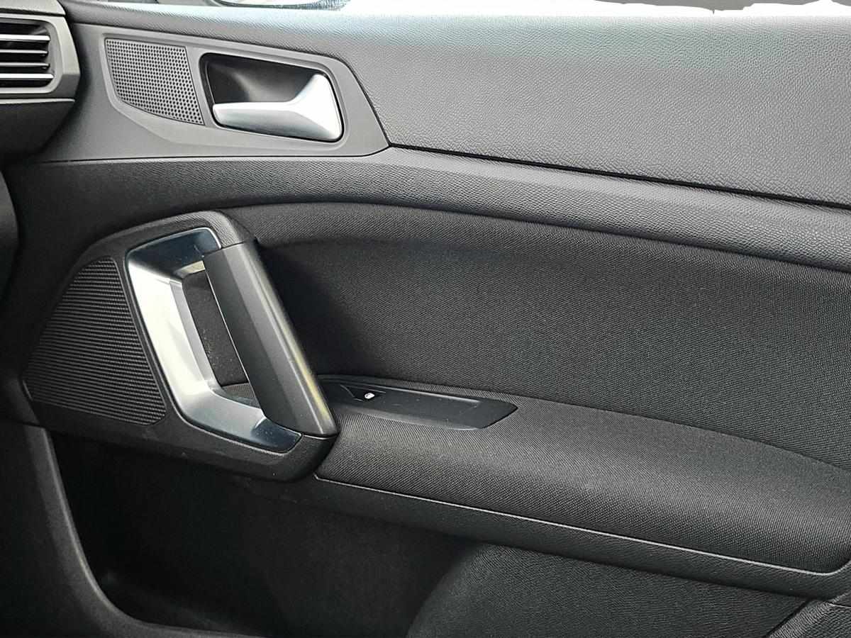 peugeot-308-sw-2015-diesel-1560cc