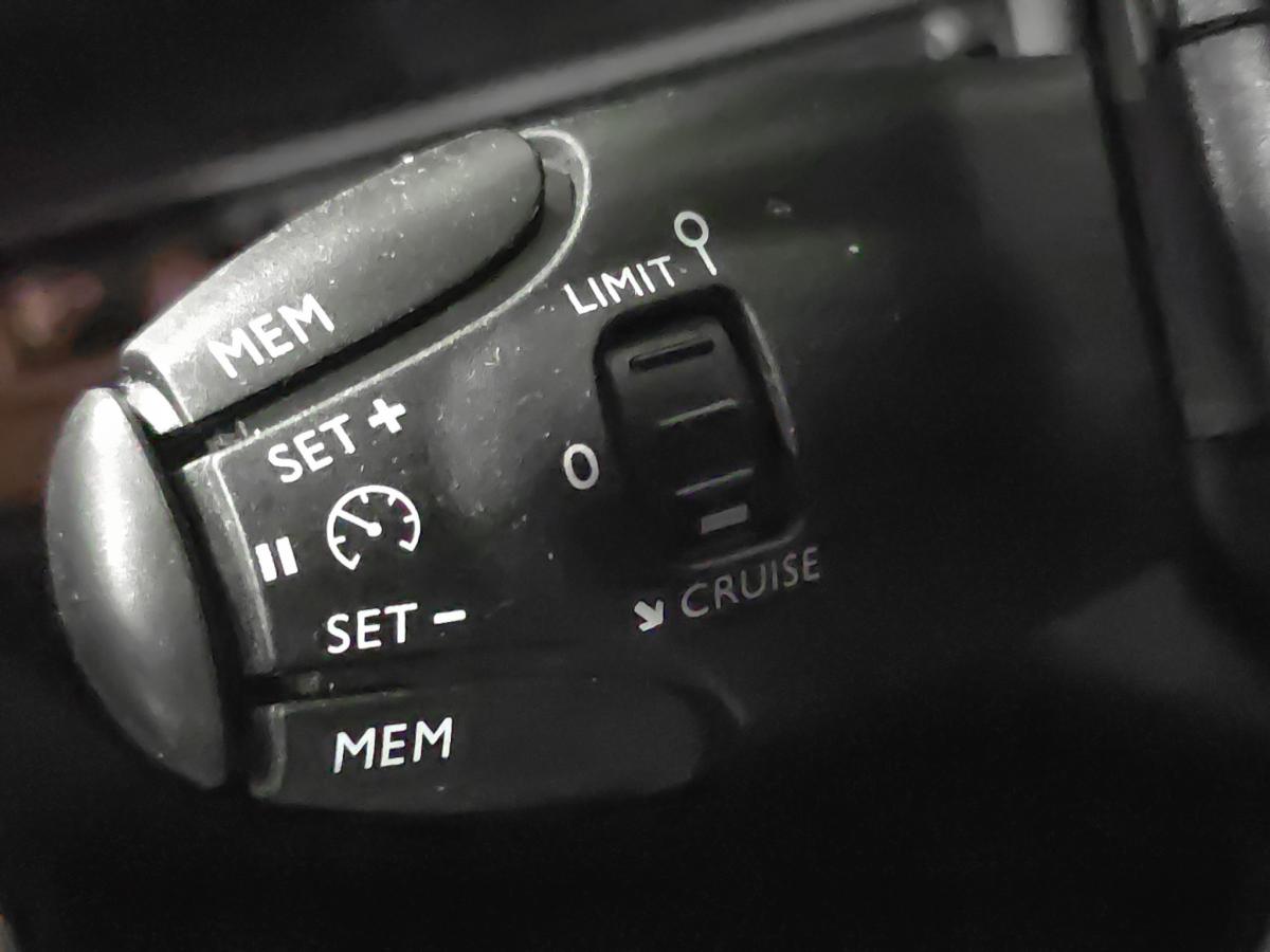 peugeot-3008-2019-diesel-1499cc