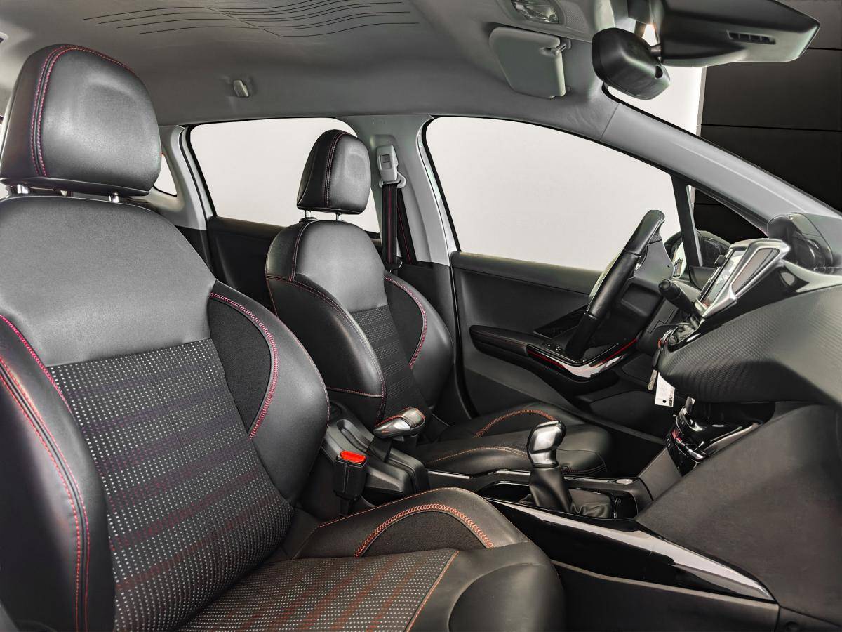 peugeot-2008-2016-gasolina-1199cc