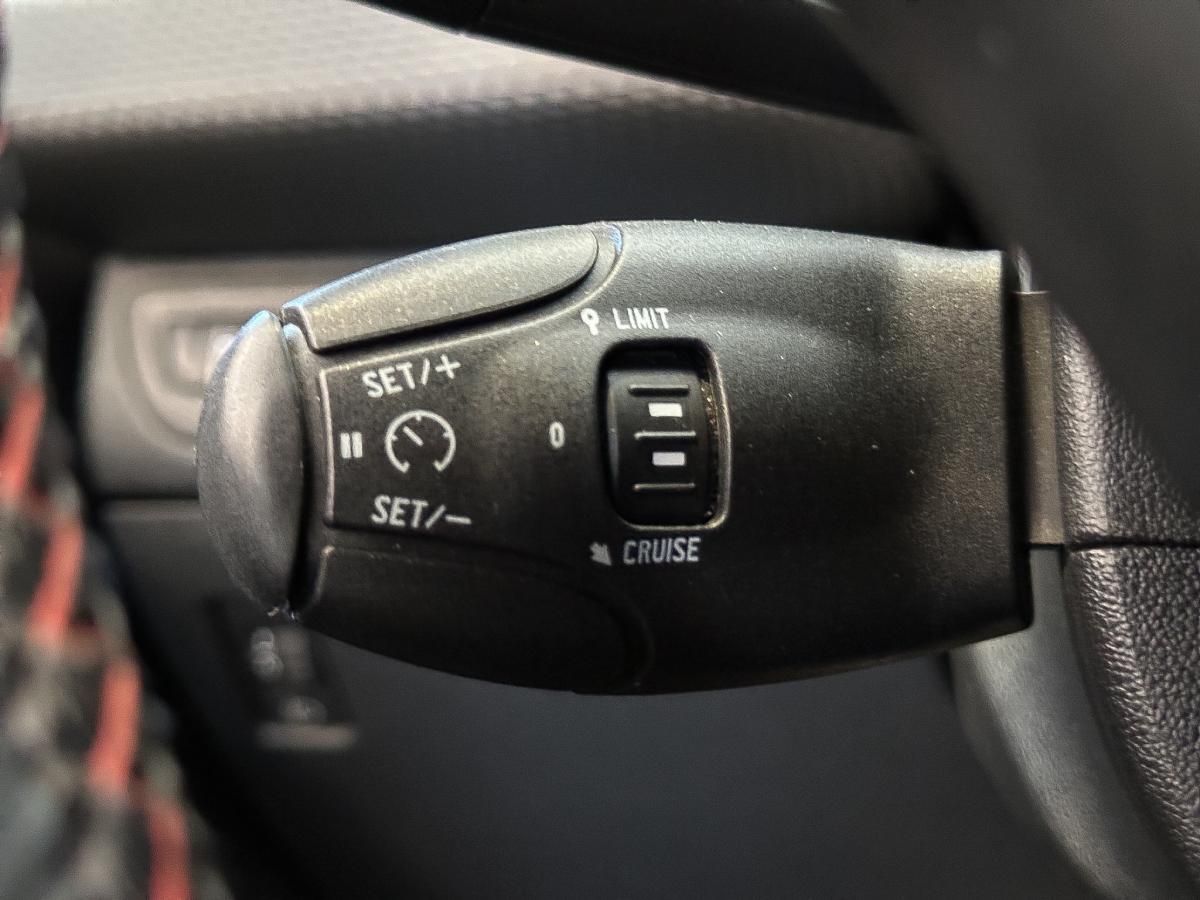 peugeot-2008-2016-gasolina-1199cc