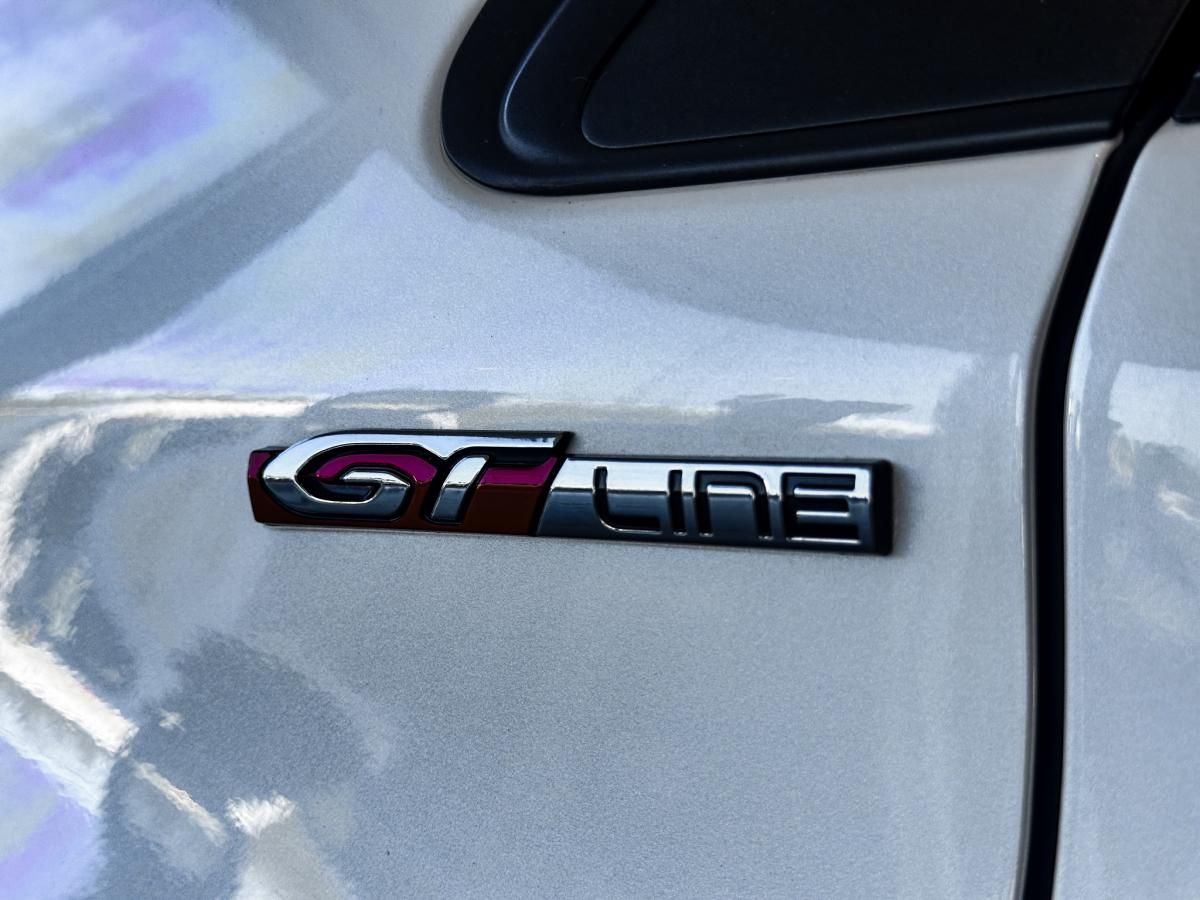 peugeot-2008-2016-gasolina-1199cc