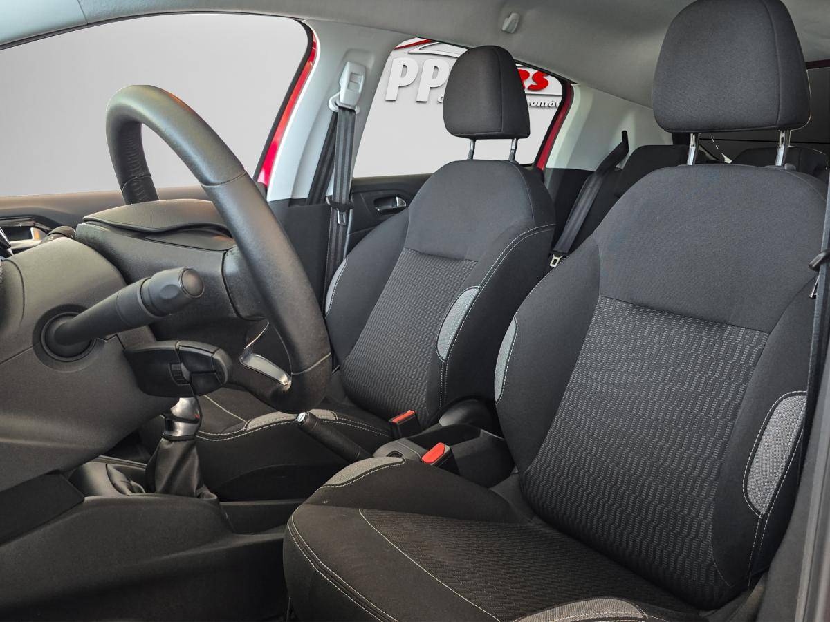 peugeot-208-2016-gasolina-1199cc