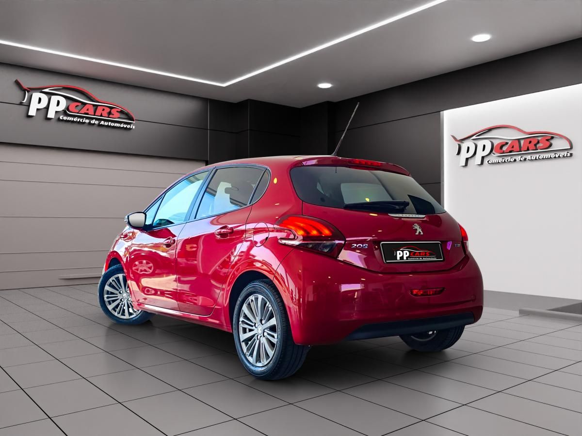 peugeot-208-2016-gasolina-1199cc