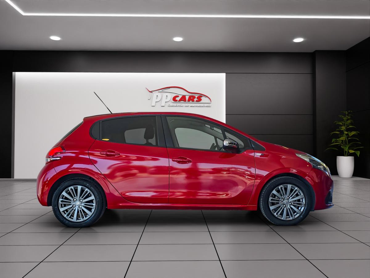 peugeot-208-2016-gasolina-1199cc