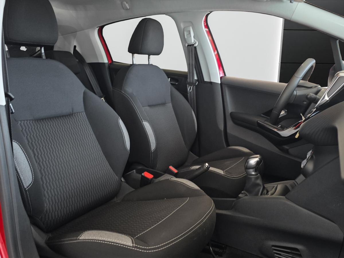 peugeot-208-2016-gasolina-1199cc