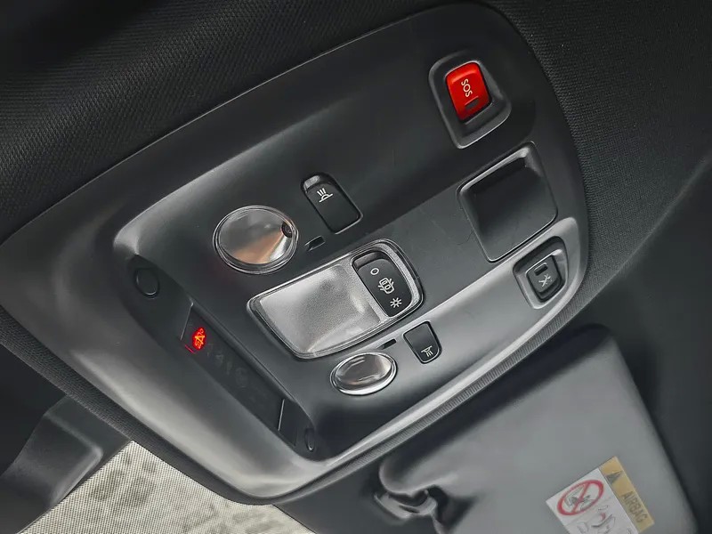 peugeot-308-sw-2020-diesel-1499cc