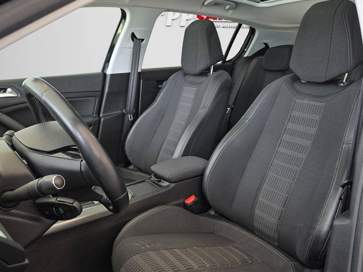 peugeot-308-2017-gasolina-1199cc