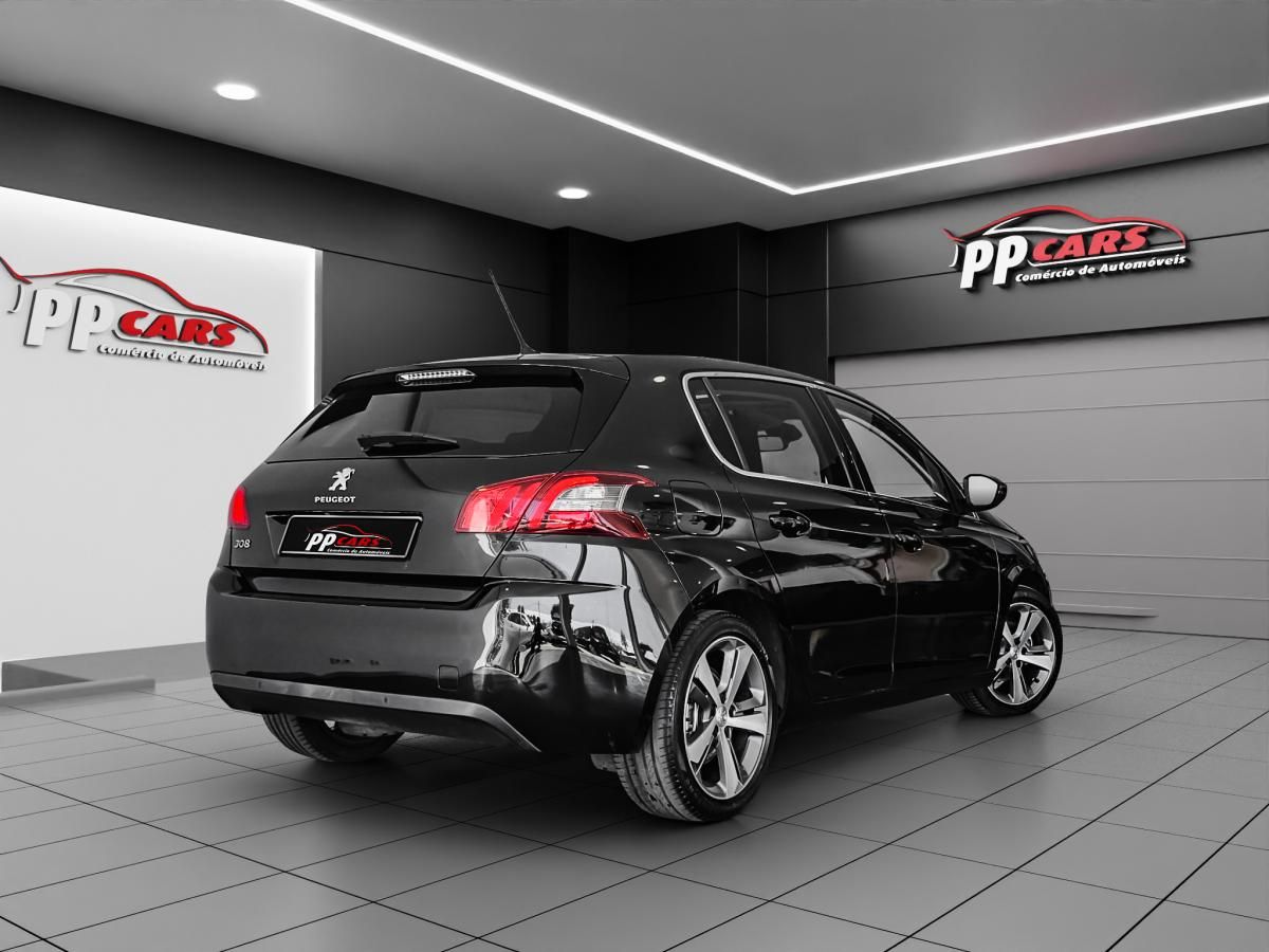 peugeot-308-2017-gasolina-1199cc