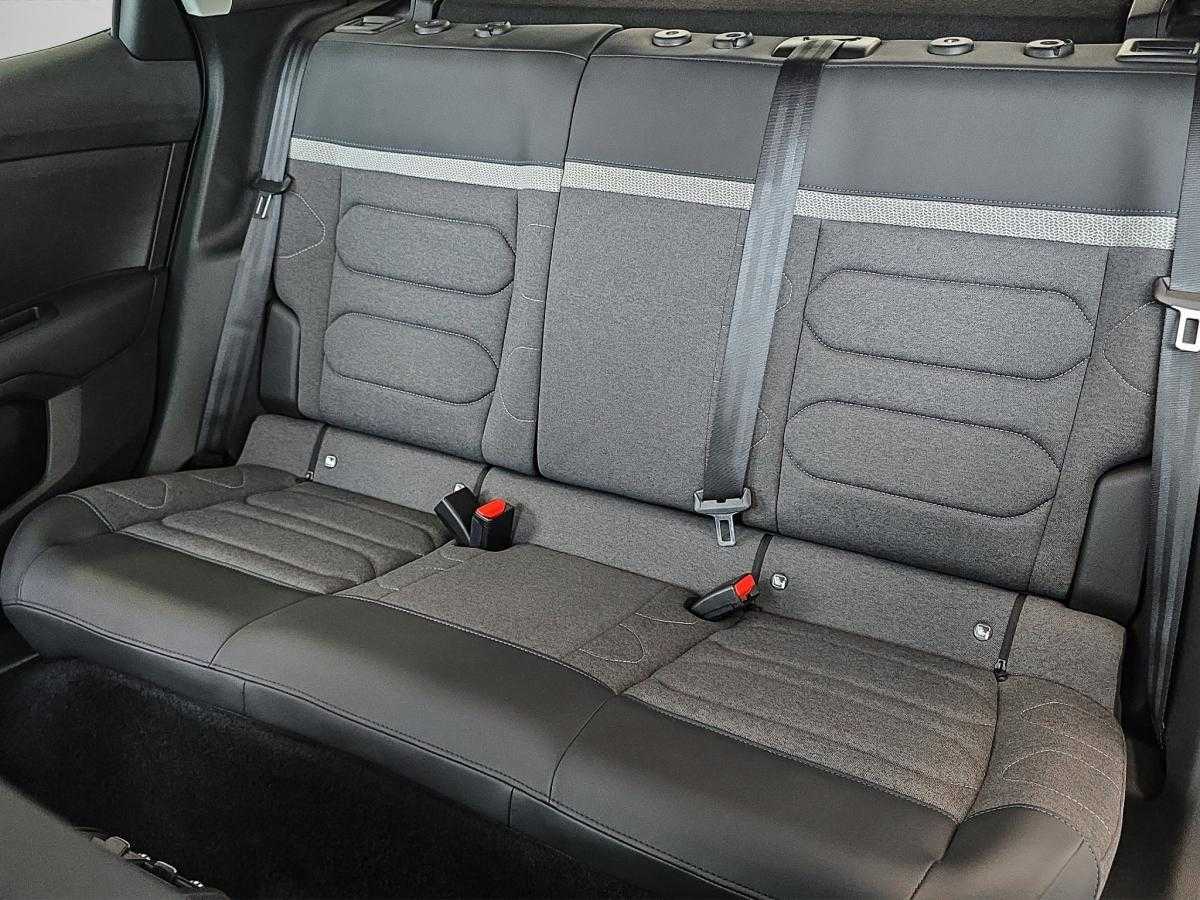 citroen-c4-2023-diesel-1499cc