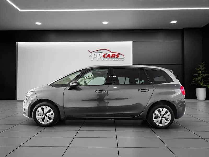 citroen-spacetourer-2022-diesel-1499cc