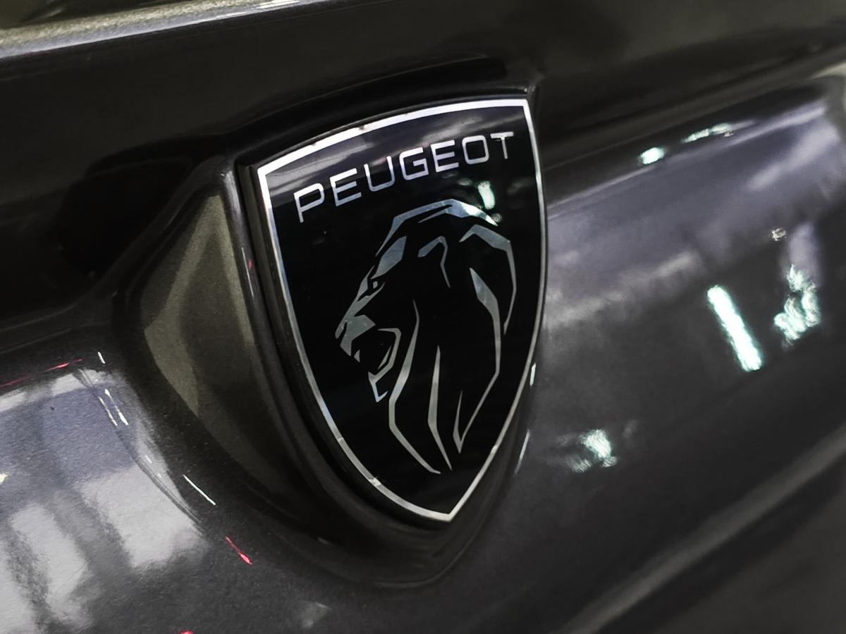 peugeot-308-sw-2022-gasolina-1199cc