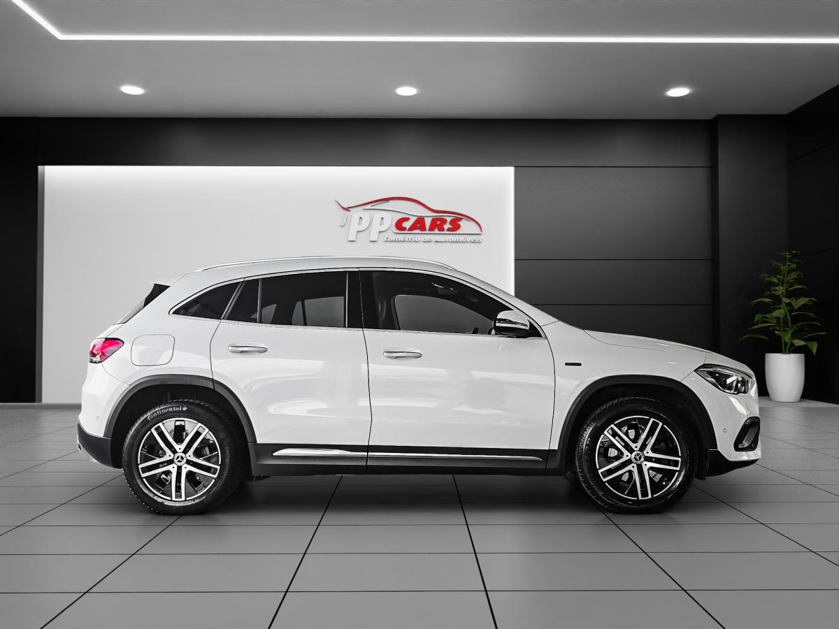 mercedes-benz-gla-2020-hibrido-a-gasolina-1332cc
