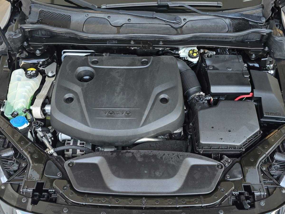 volvo-v40-2016-diesel-1969cc