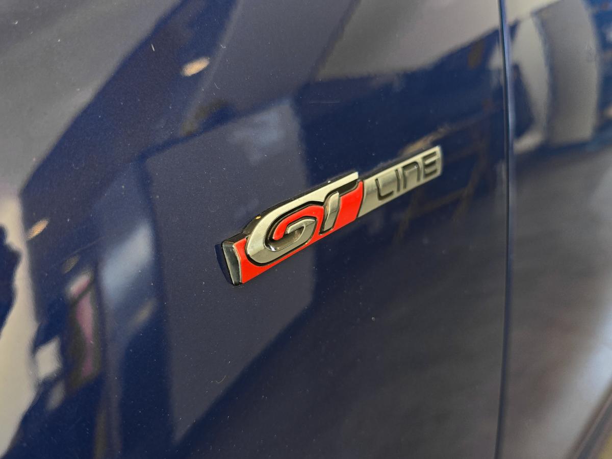 peugeot-308-2015-gasolina-1199cc
