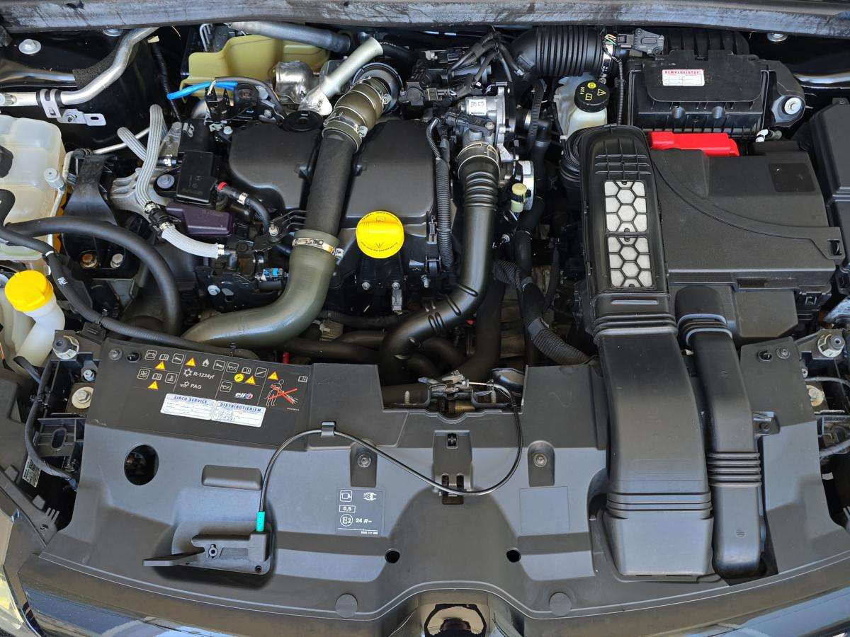renault-megane-sport-tourer-2017-diesel-1461cc
