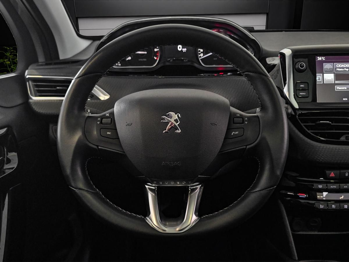 peugeot-208-2016-gasolina-1199cc