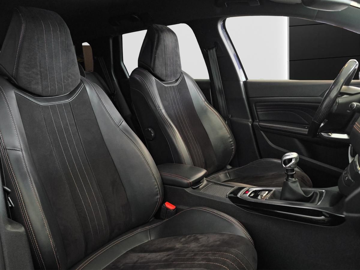 peugeot-308-2015-gasolina-1199cc