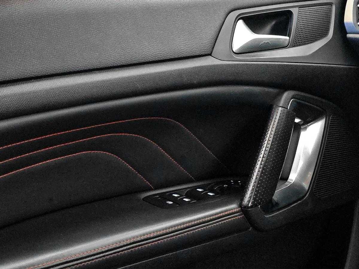 peugeot-308-2015-gasolina-1199cc