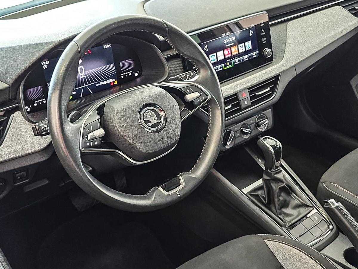 skoda-scala-2024-gasolina-999cc