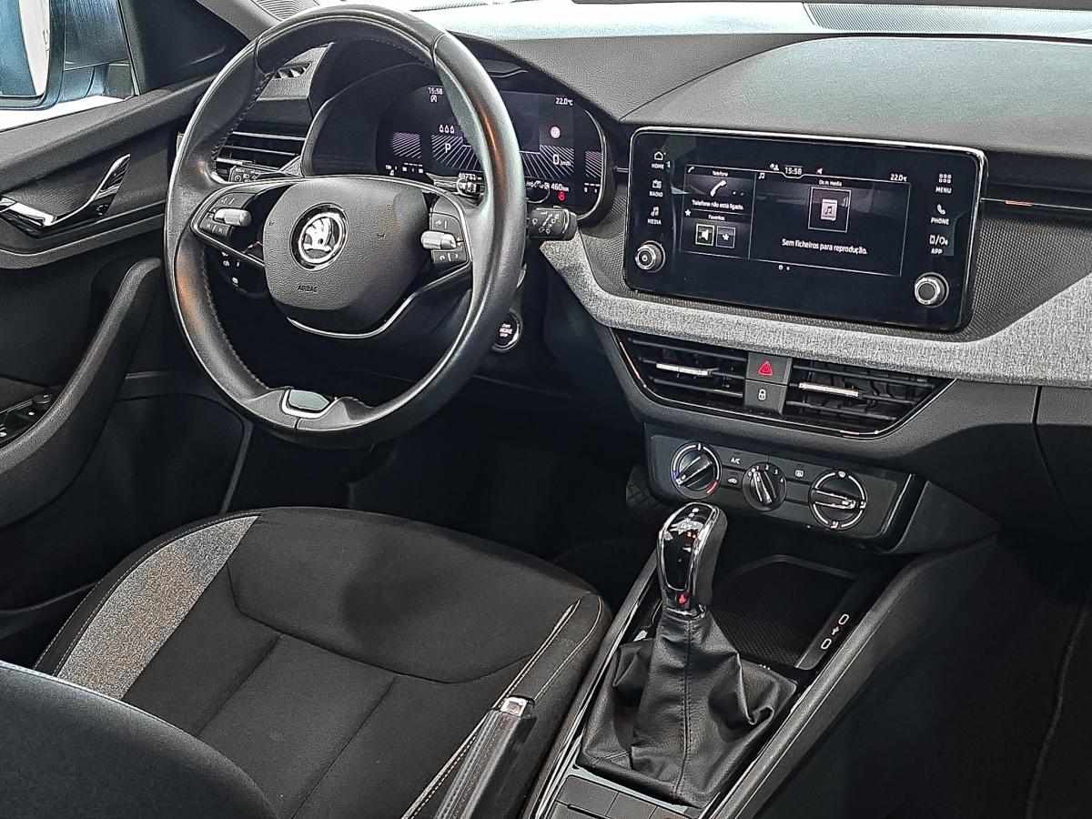 skoda-kamiq-2024-gasolina-999cc