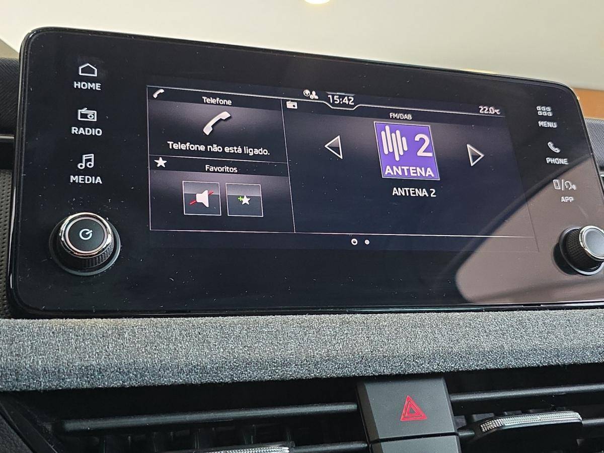 skoda-kamiq-2024-gasolina-999cc