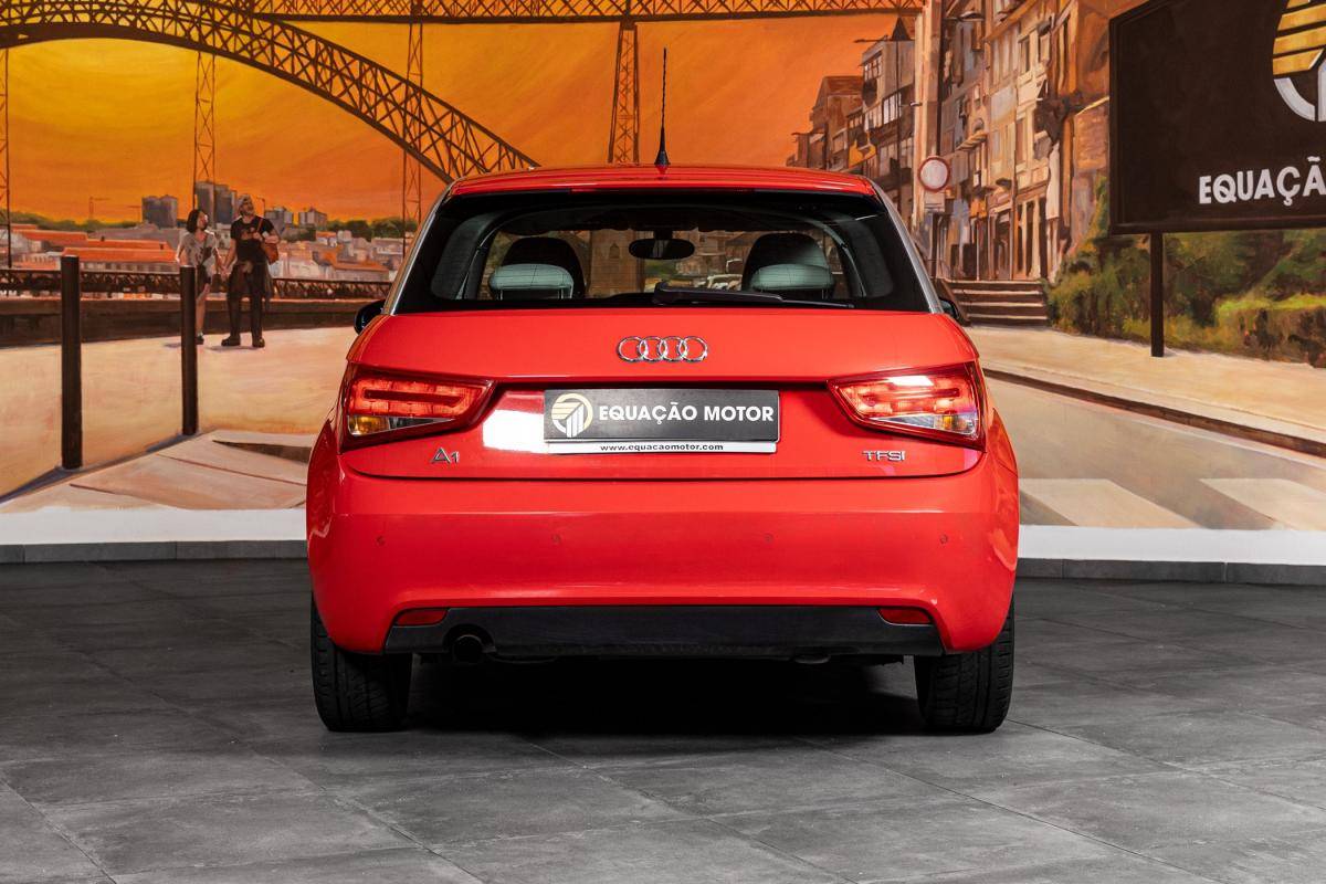 audi-a1-2011-gasolina-1197cc
