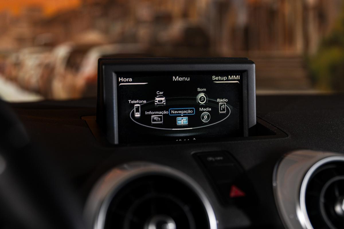 audi-a1-2011-gasolina-1197cc