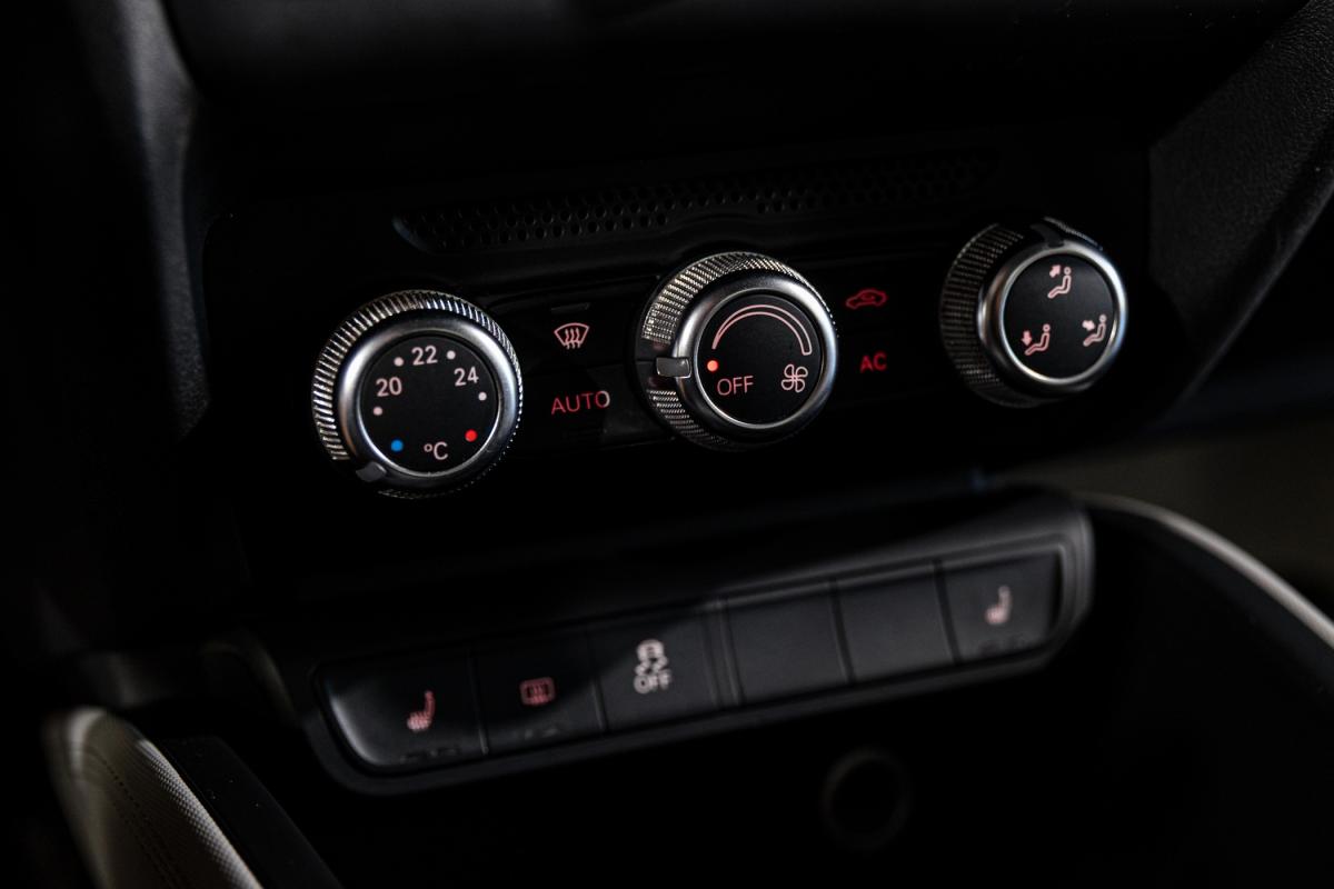 audi-a1-2011-gasolina-1197cc