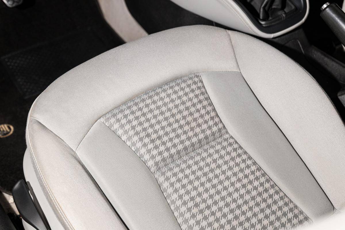 audi-a1-2011-gasolina-1197cc