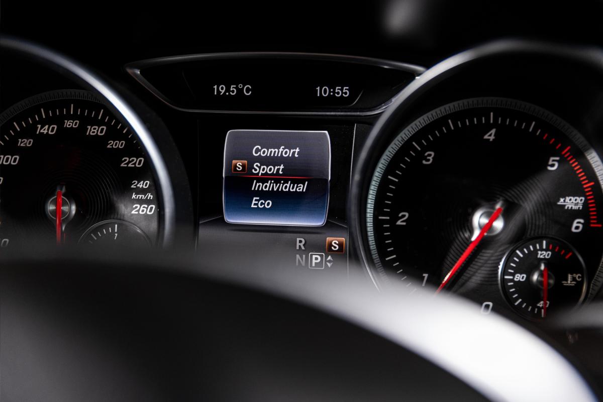 mercedes-benz-cla-2019-diesel-2143cc