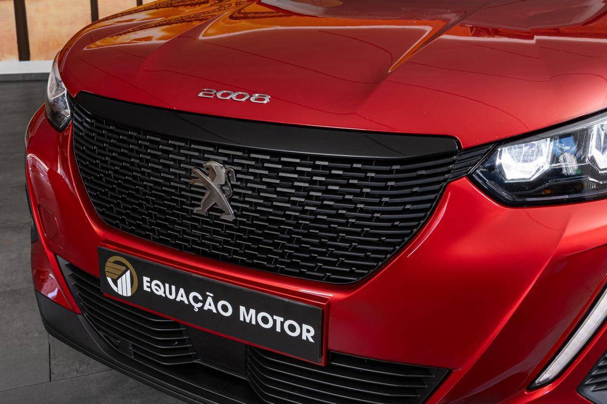 peugeot-2008-2022-diesel-1499cc