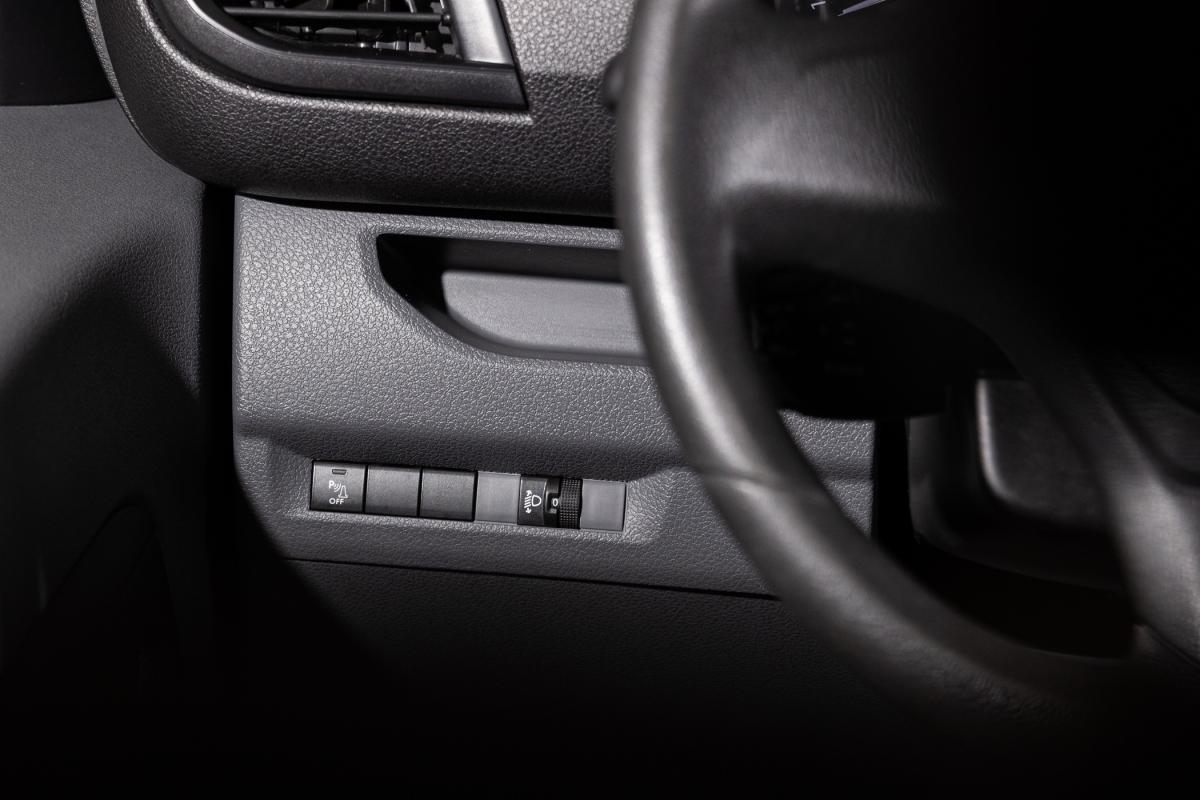 peugeot-traveller-2021-diesel-1499cc