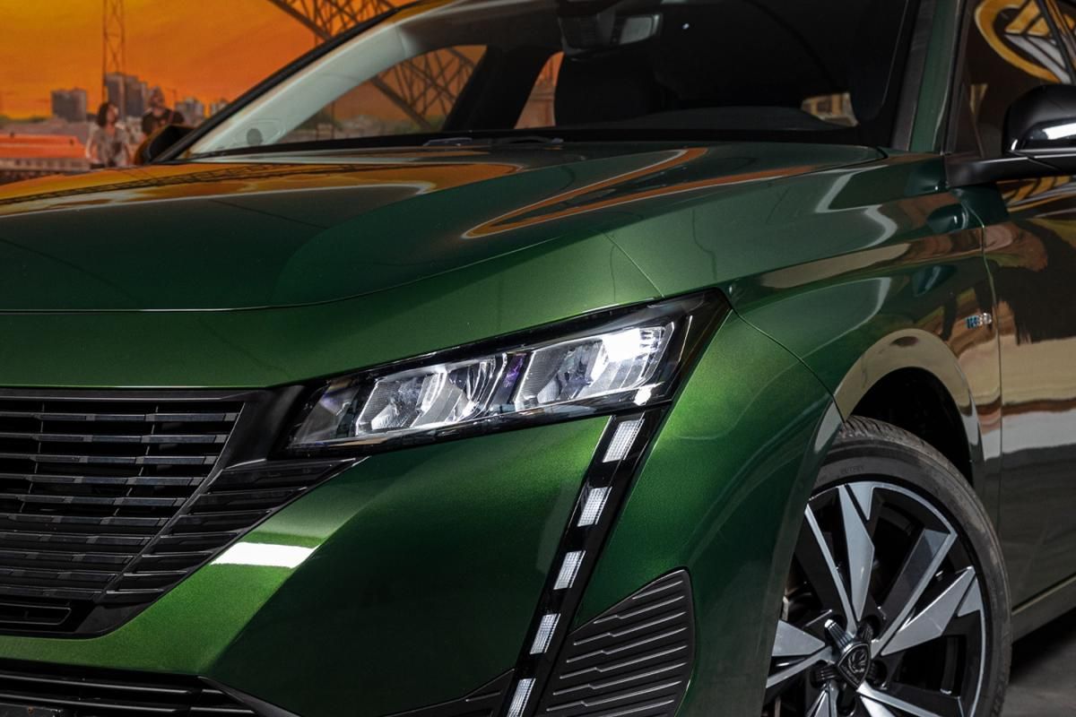 peugeot-308-2022-hibrido-a-gasolina-1598cc