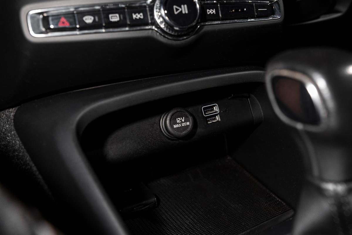 volvo-xc40-2020-diesel-1969cc
