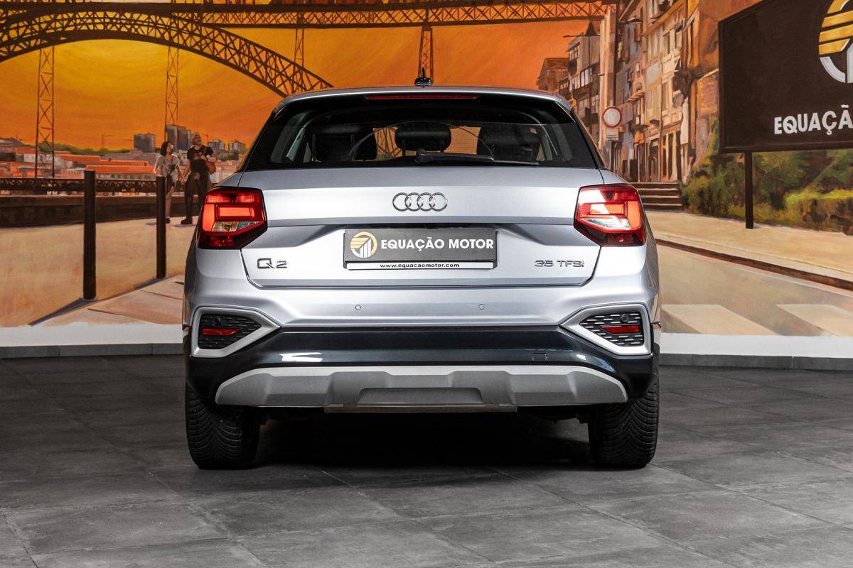 audi-q2-2023-gasolina-1498cc