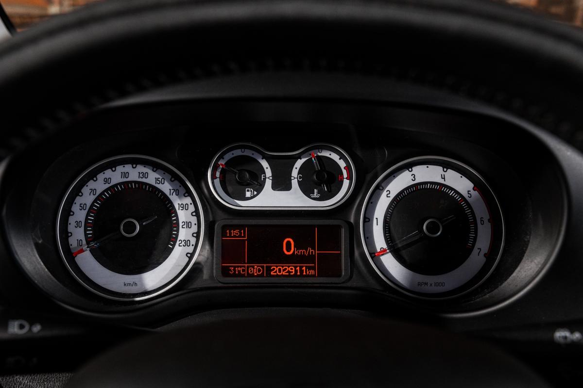 fiat-500l-2014-diesel-1598cc
