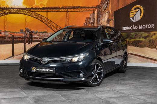 toyota-auris-touring-sports-2017-diesel-1598cc