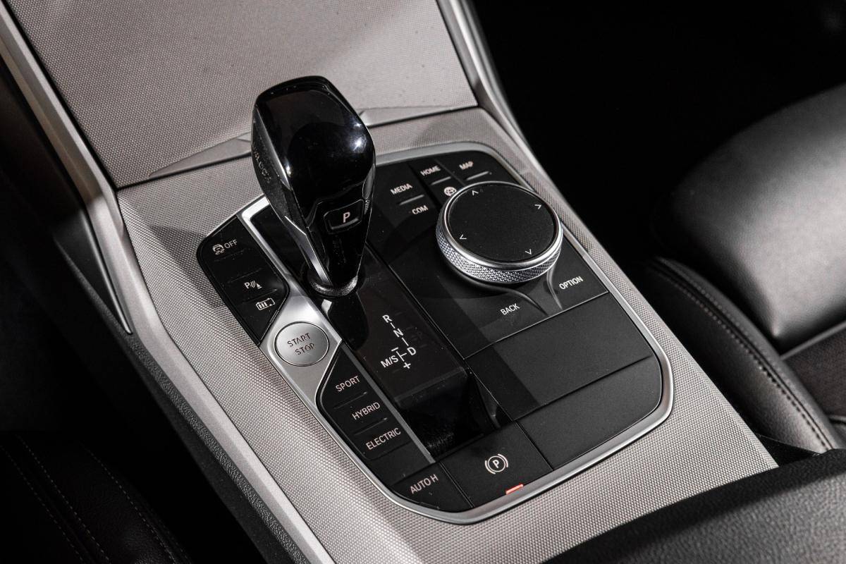 bmw-serie-3-2022-hibrido-a-gasolina-1998cc