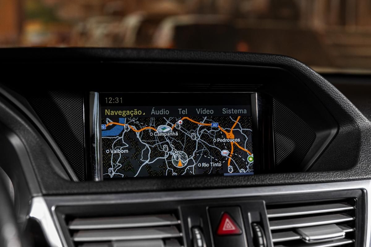 mercedes-benz-classe-e-2010-diesel-2143cc