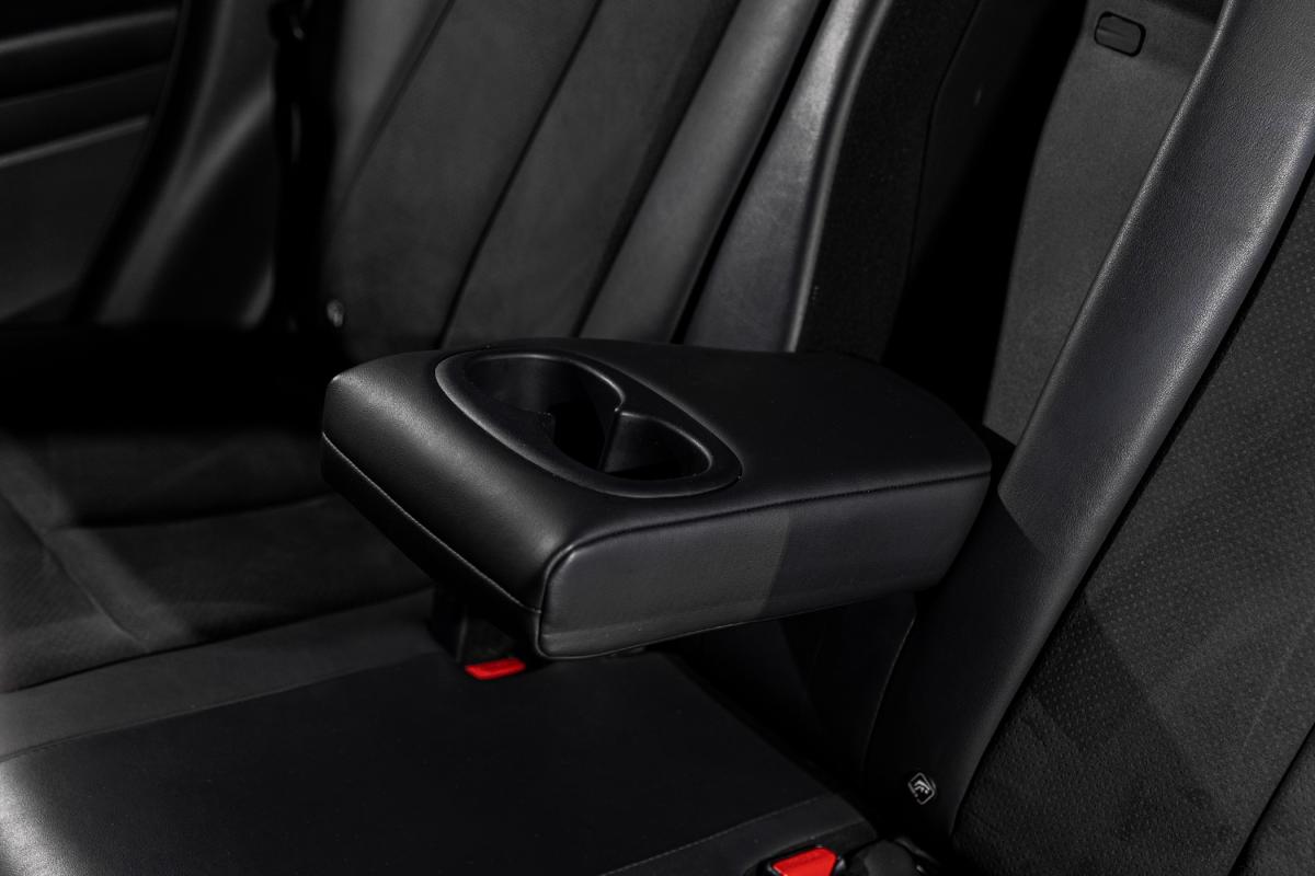 mitsubishi-eclipse-cross-2022-hibrido-a-gasolina-2360cc