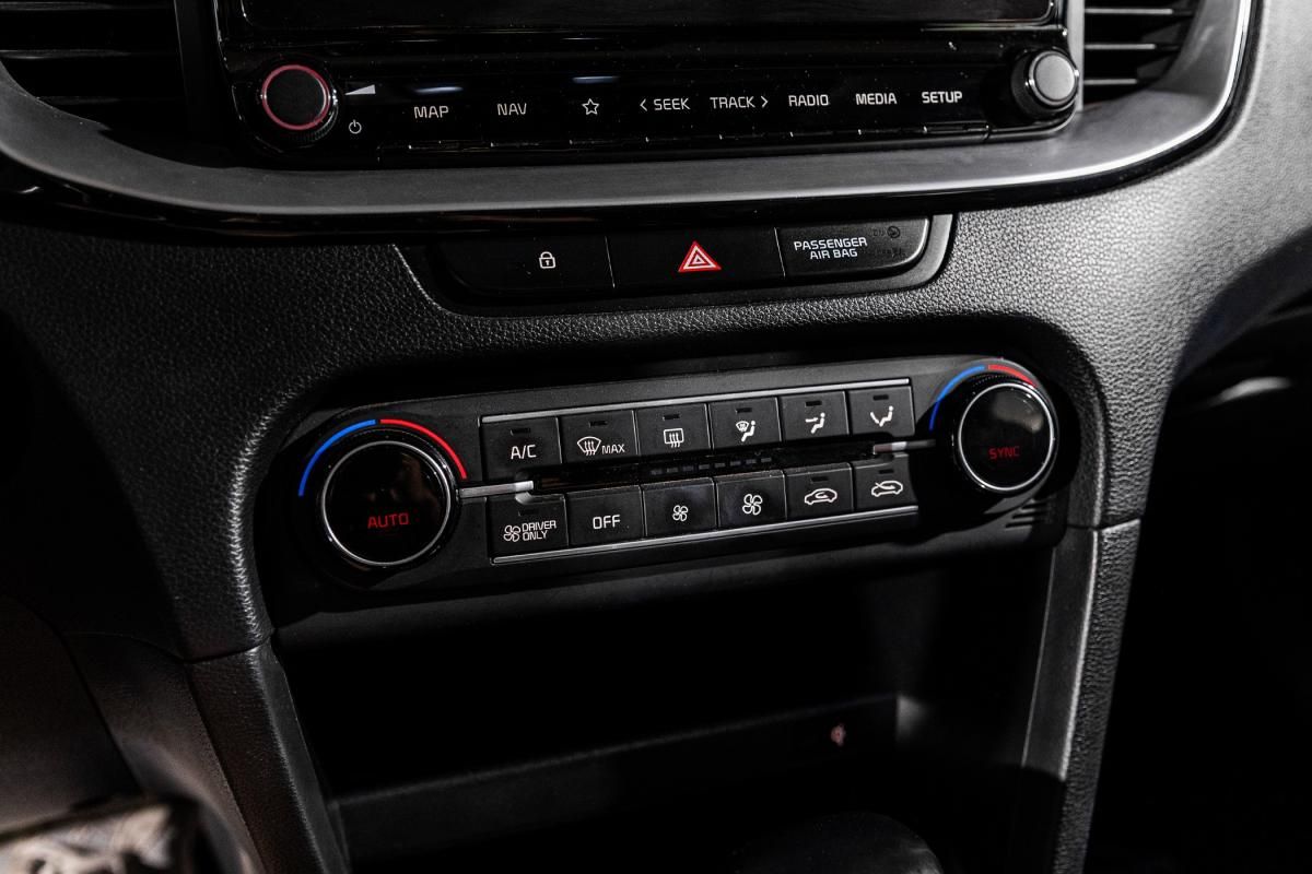 kia-xceed-2021-hibrido-a-gasolina-1580cc