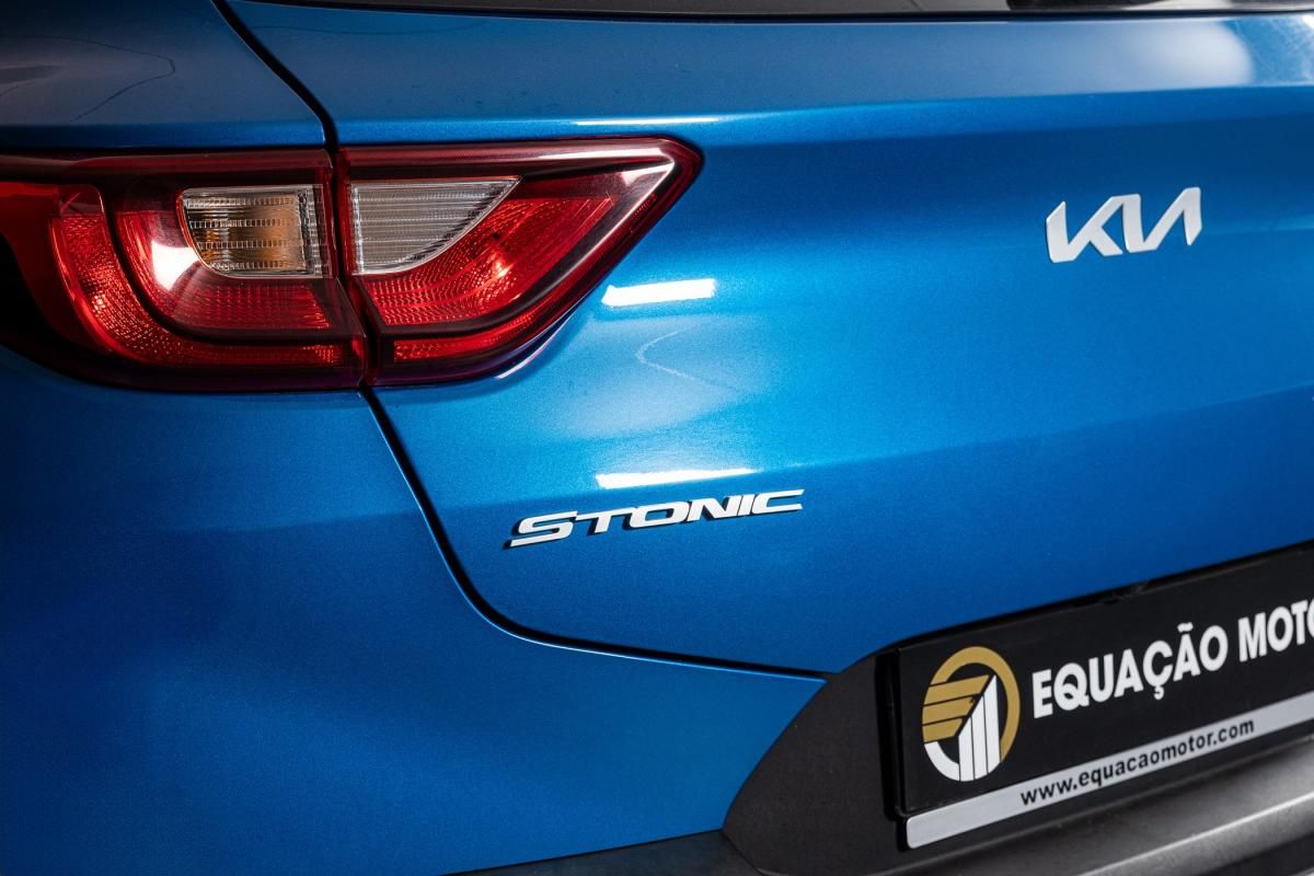 kia-stonic-2022-gasolina-1197cc